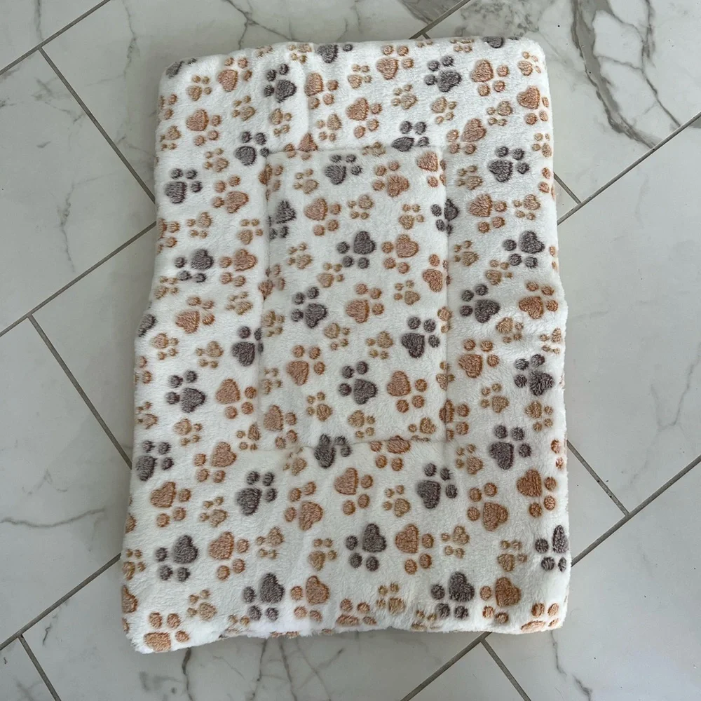 Luxury Soft Fleece & Flannel Cat/Dog Bed